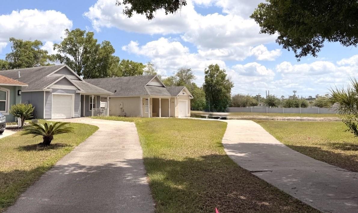 1705 Circe Lake Court, FL