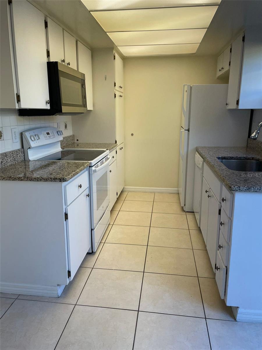 7327 Forest Hill Court, FL