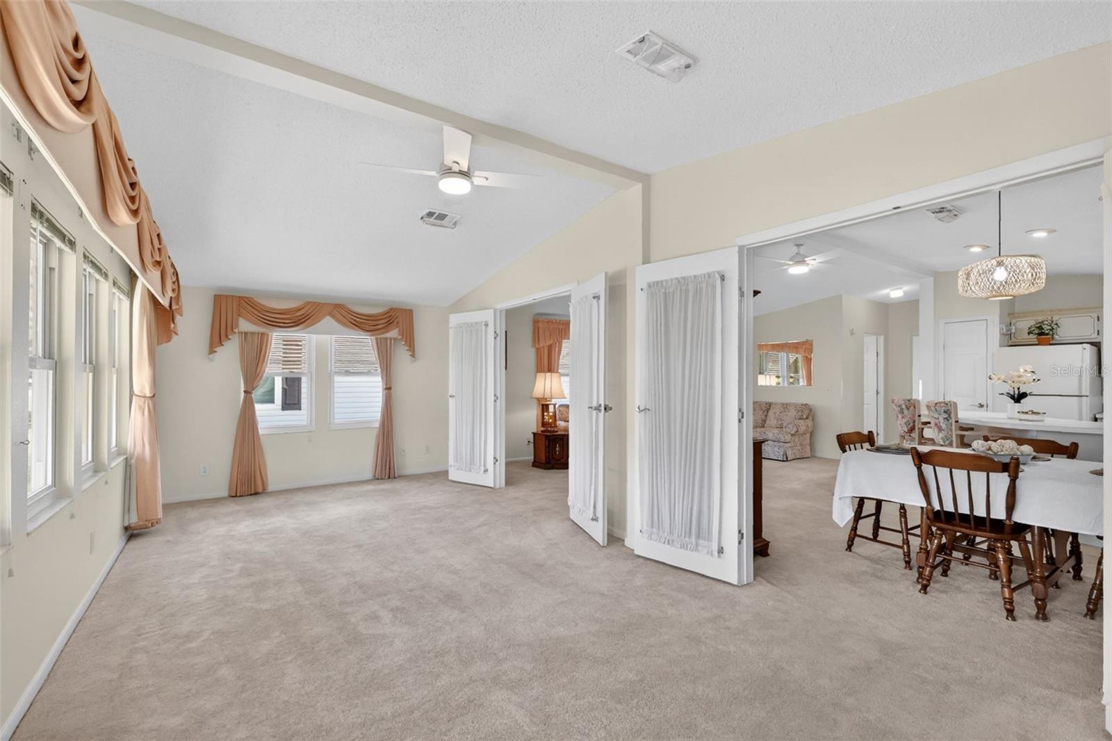 706 Tangerine Drive, FL