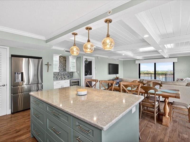 501 Causeway, FL