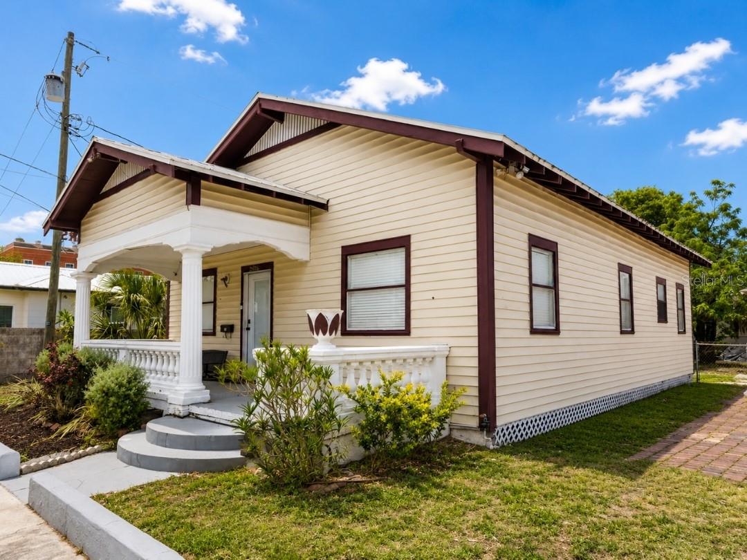 2806 17th Street, FL