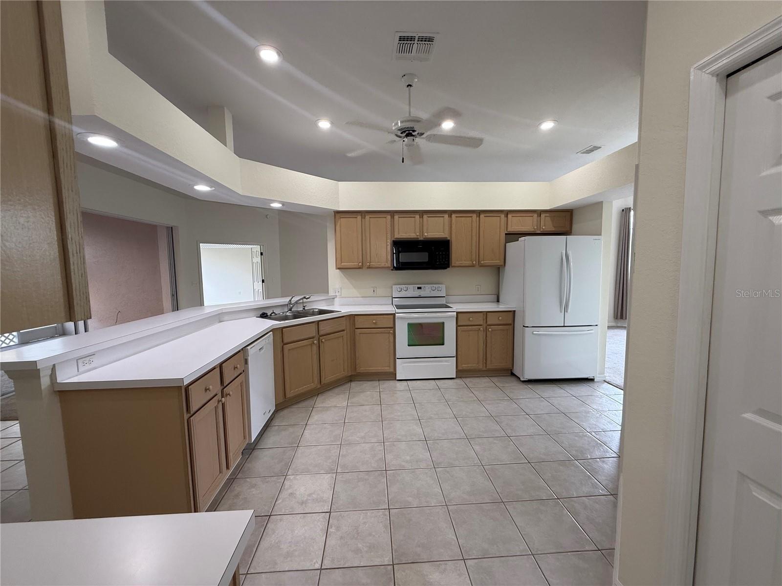2805 Honeywell Place, FL