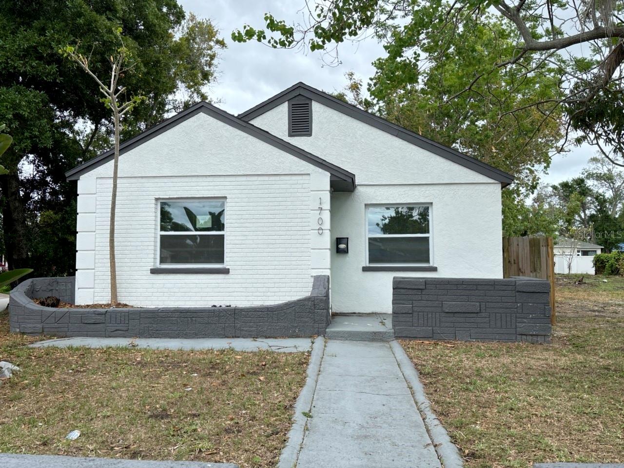 1700 30th Street, FL
