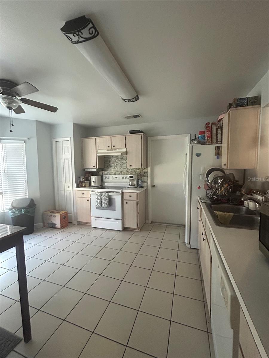 8750 Fort Shea Avenue, FL