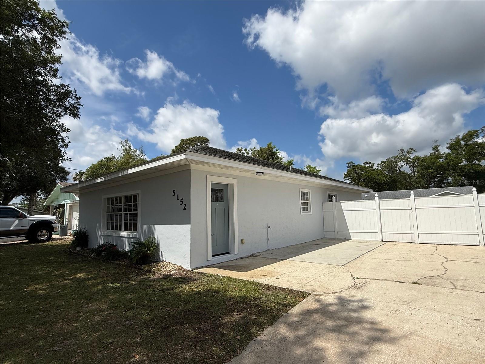5152 Isabelle Avenue, FL