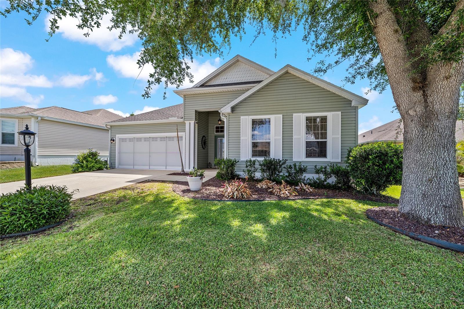 1726 Latta Court, FL