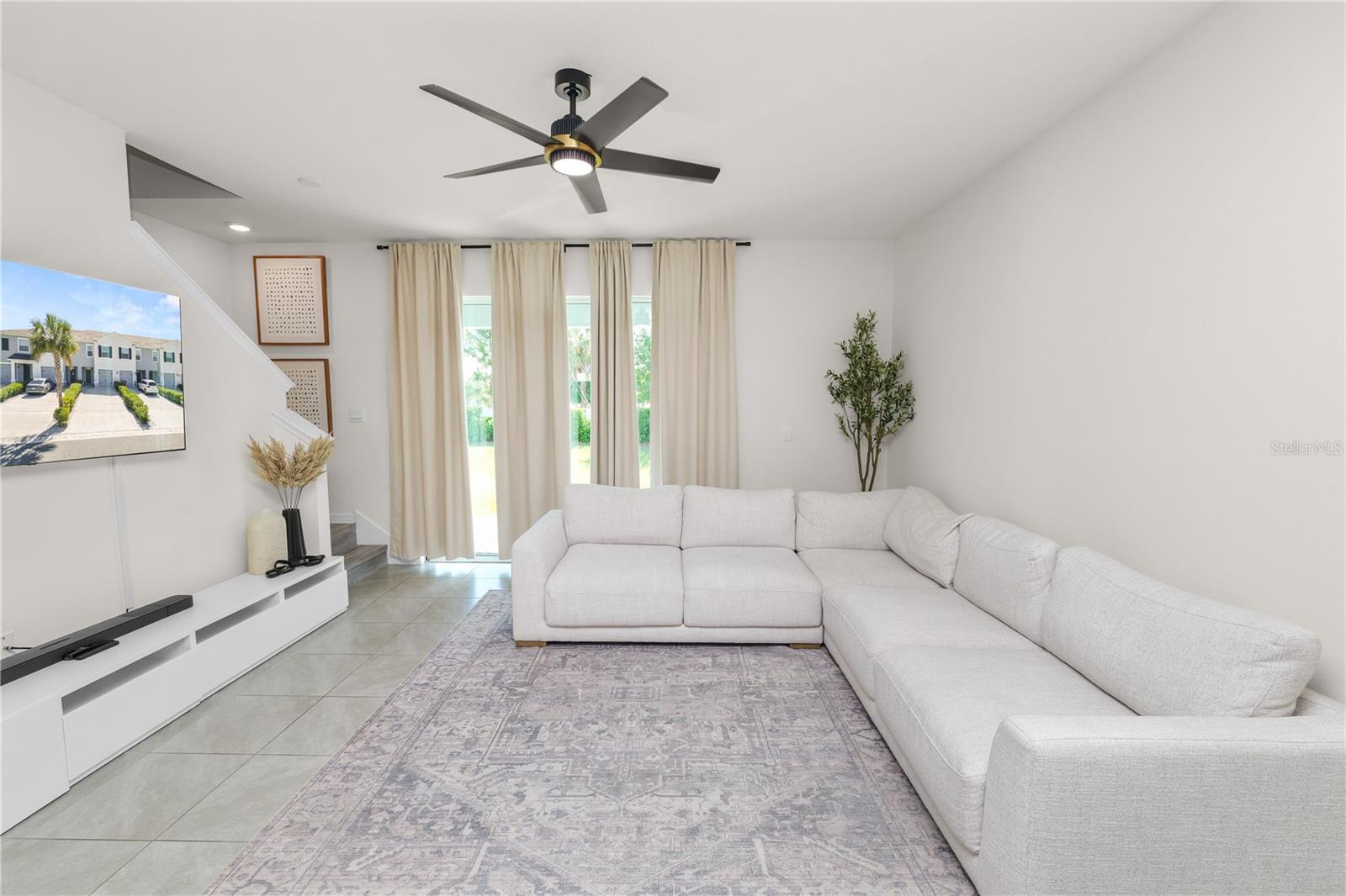 3830 Sunflower Field Place, FL
