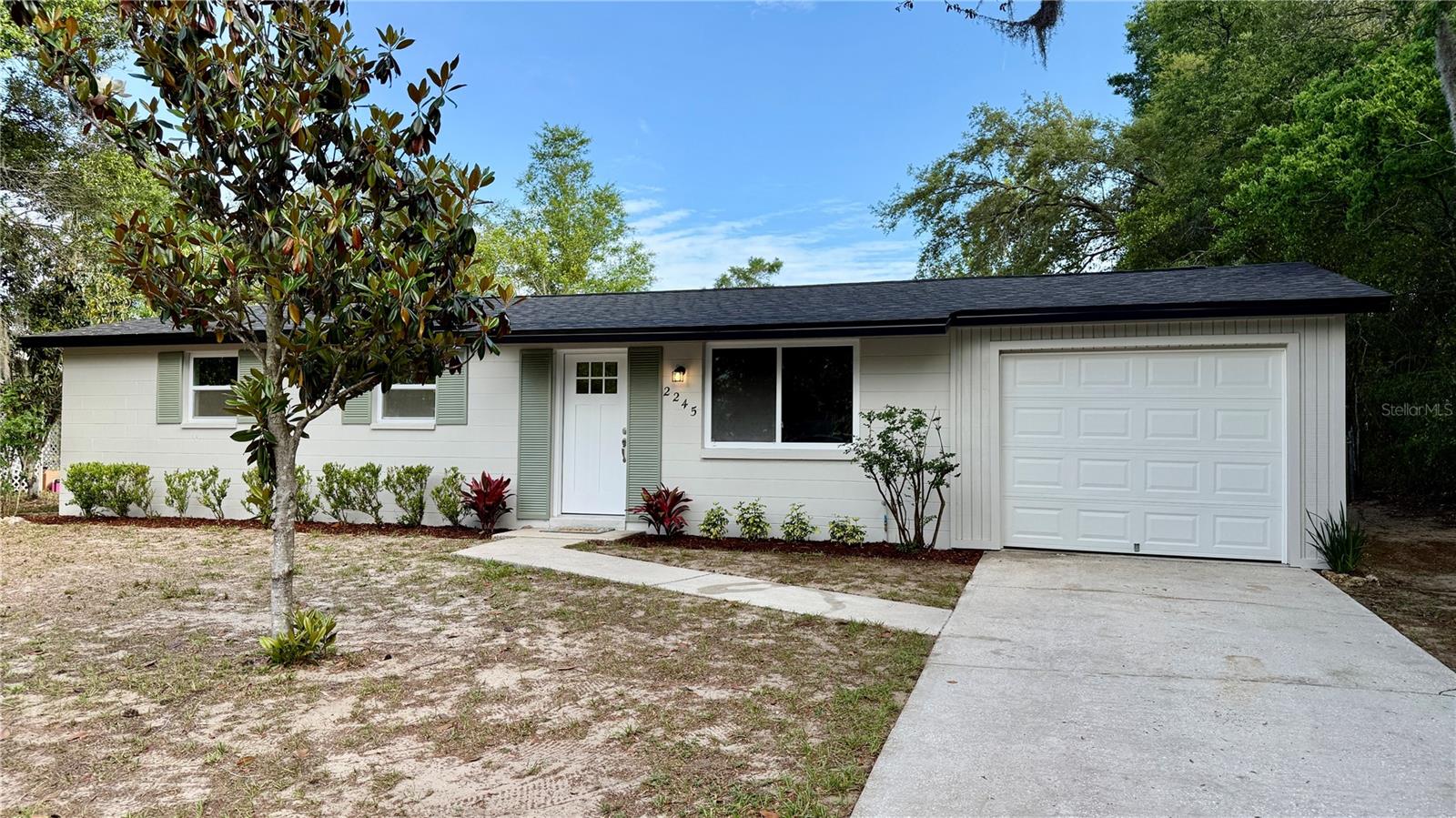 2245 Devon Drive, FL