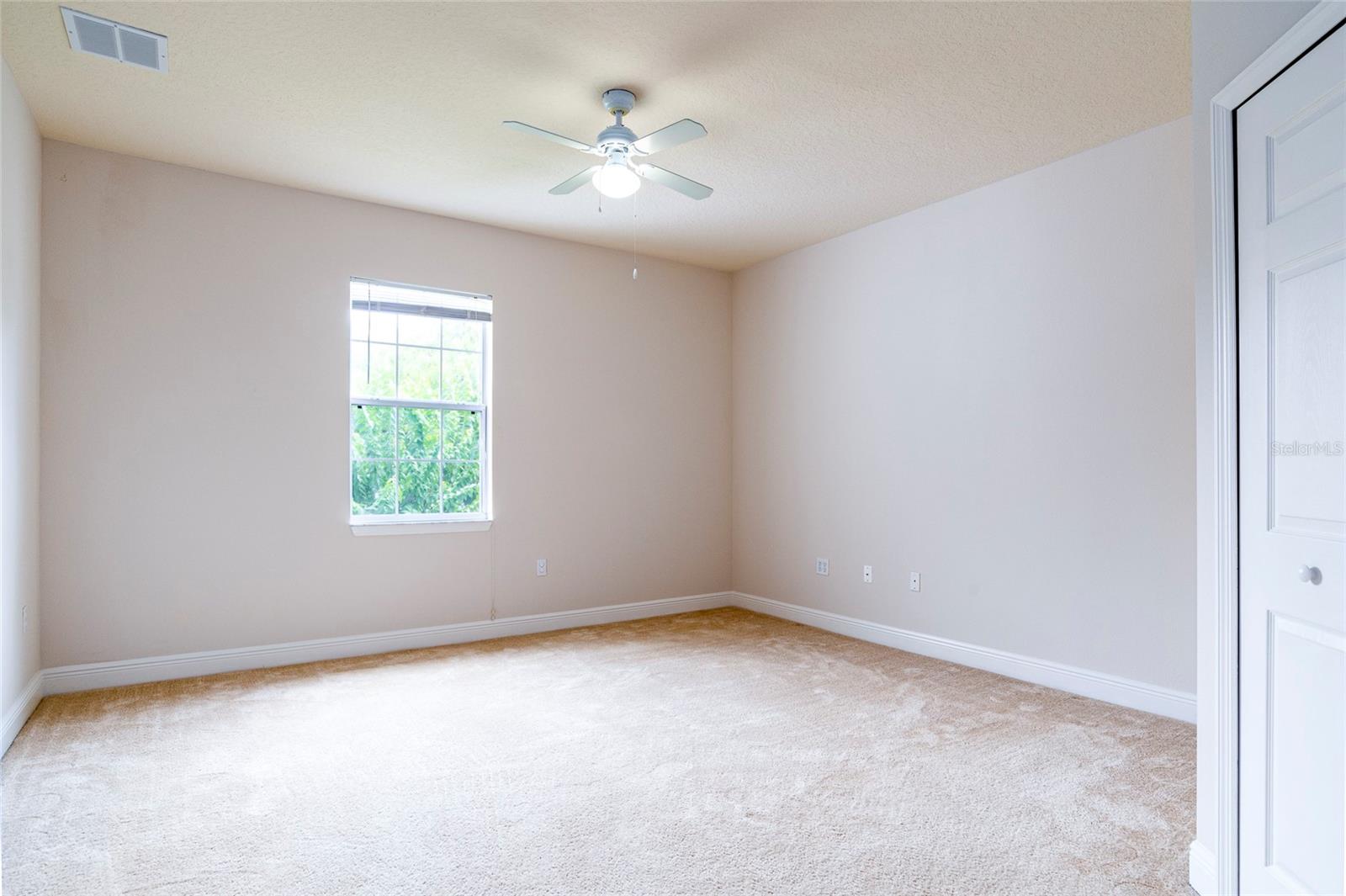 417 Southern Pecan Circle, FL