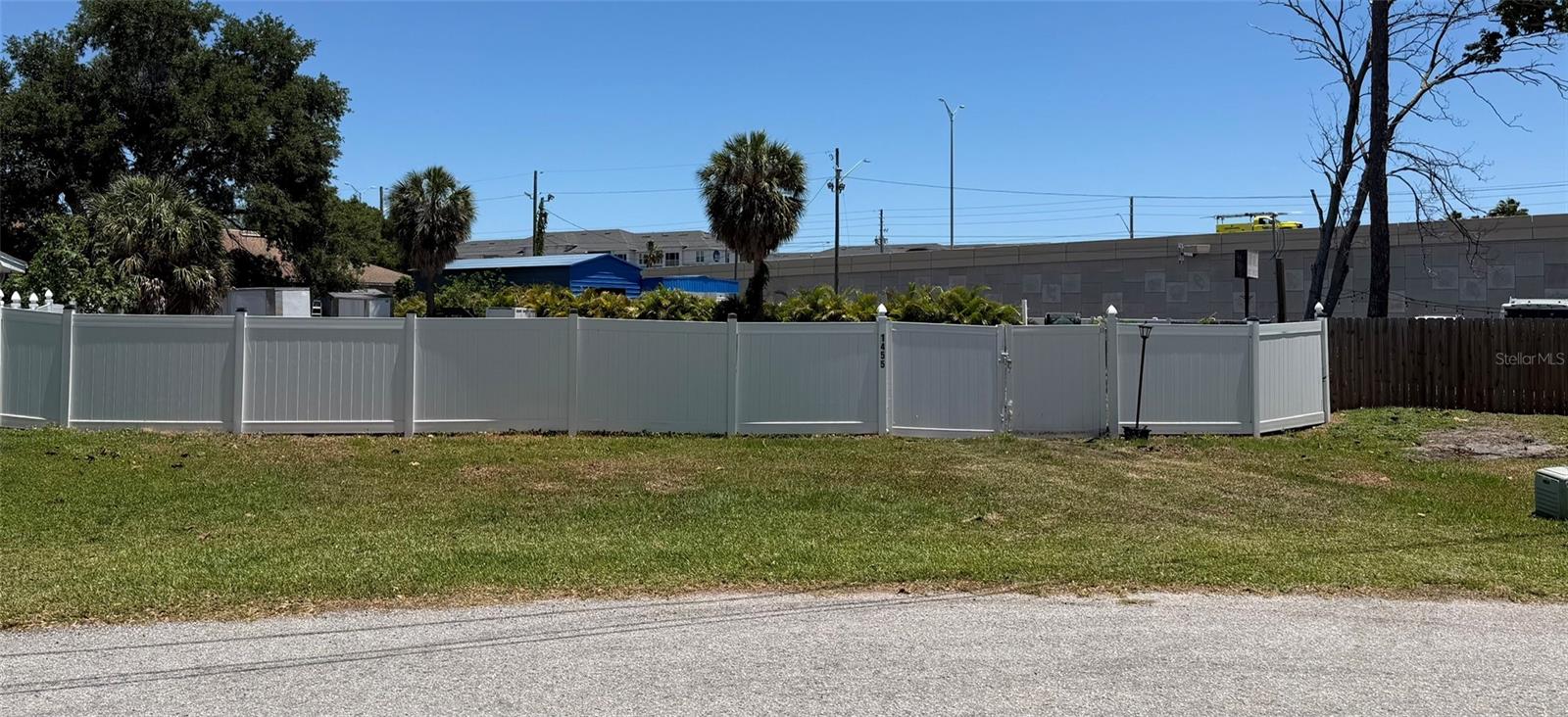 1455 Laconia Drive, FL