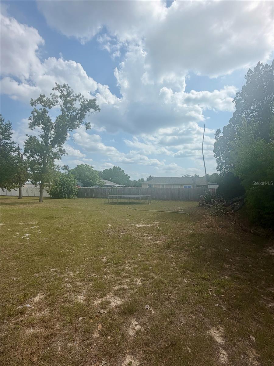 9328 Maricamp Road, FL