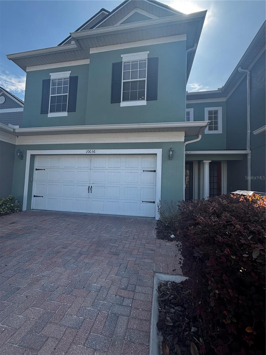 10036 Moorshire Circle, FL