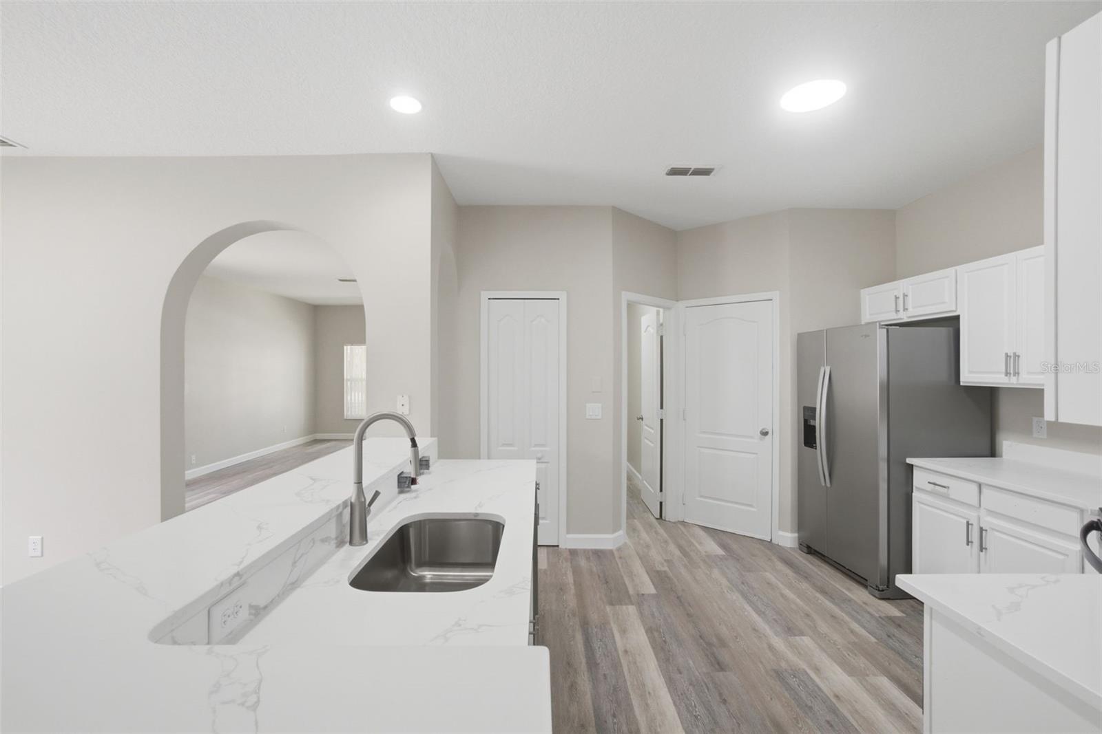 1212 Longville Circle, FL