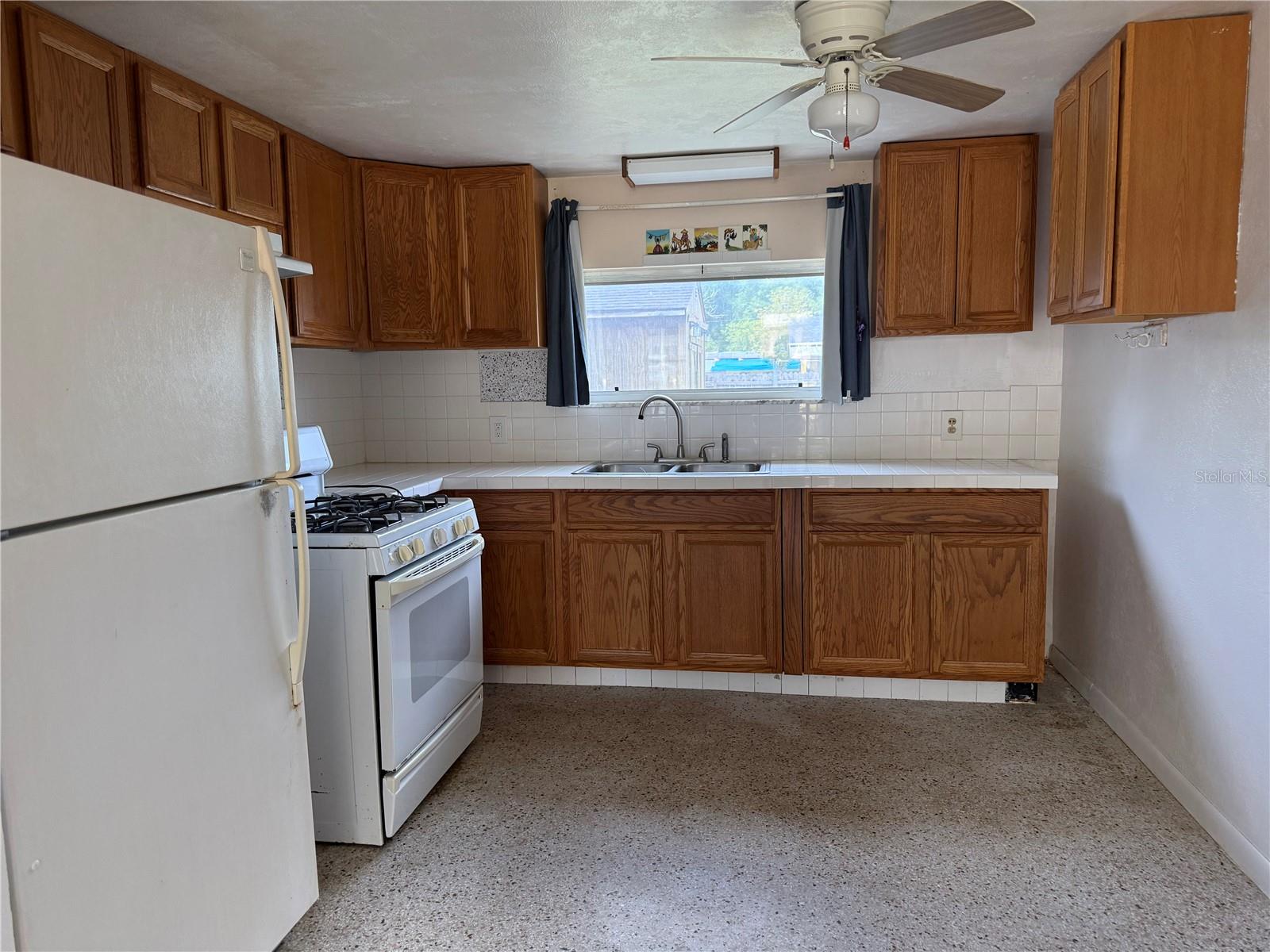 6035 10th Street, FL