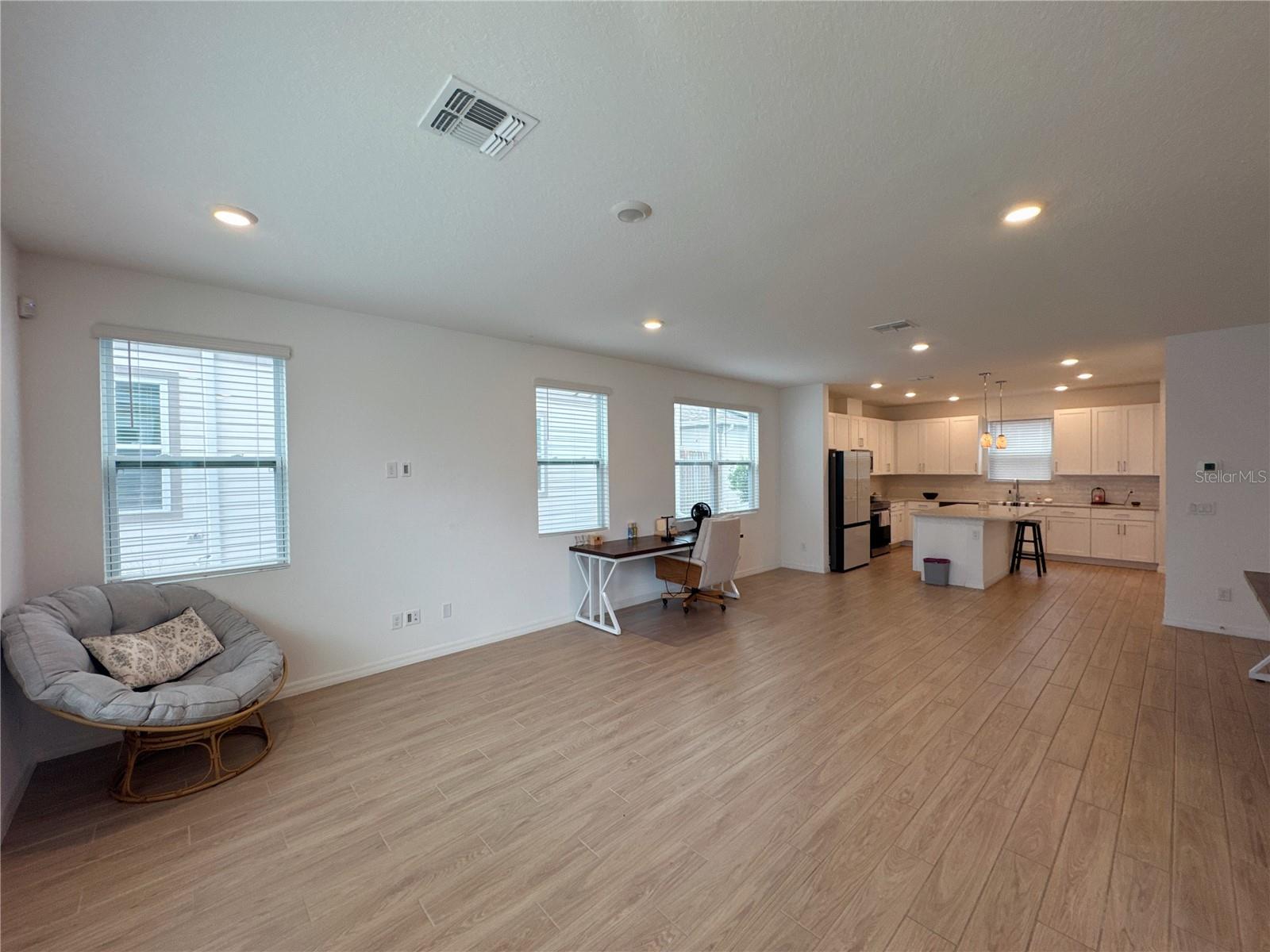 2956 Voyager Avenue, FL