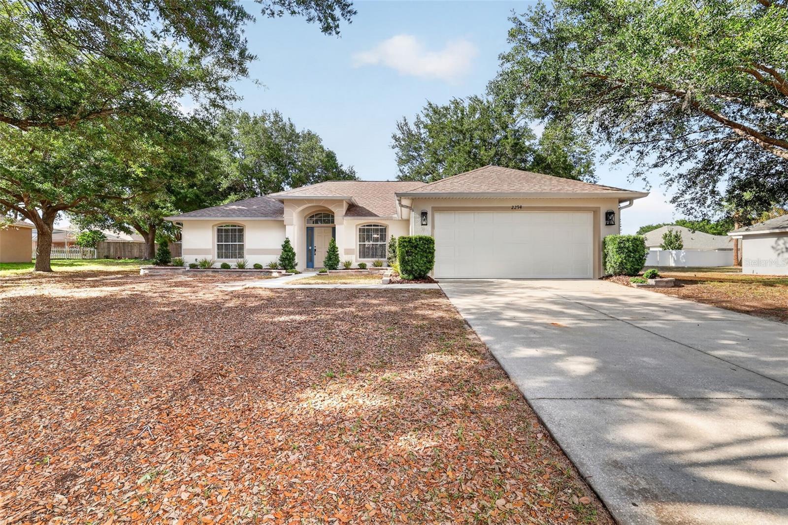 2294 Knollwood Drive, FL