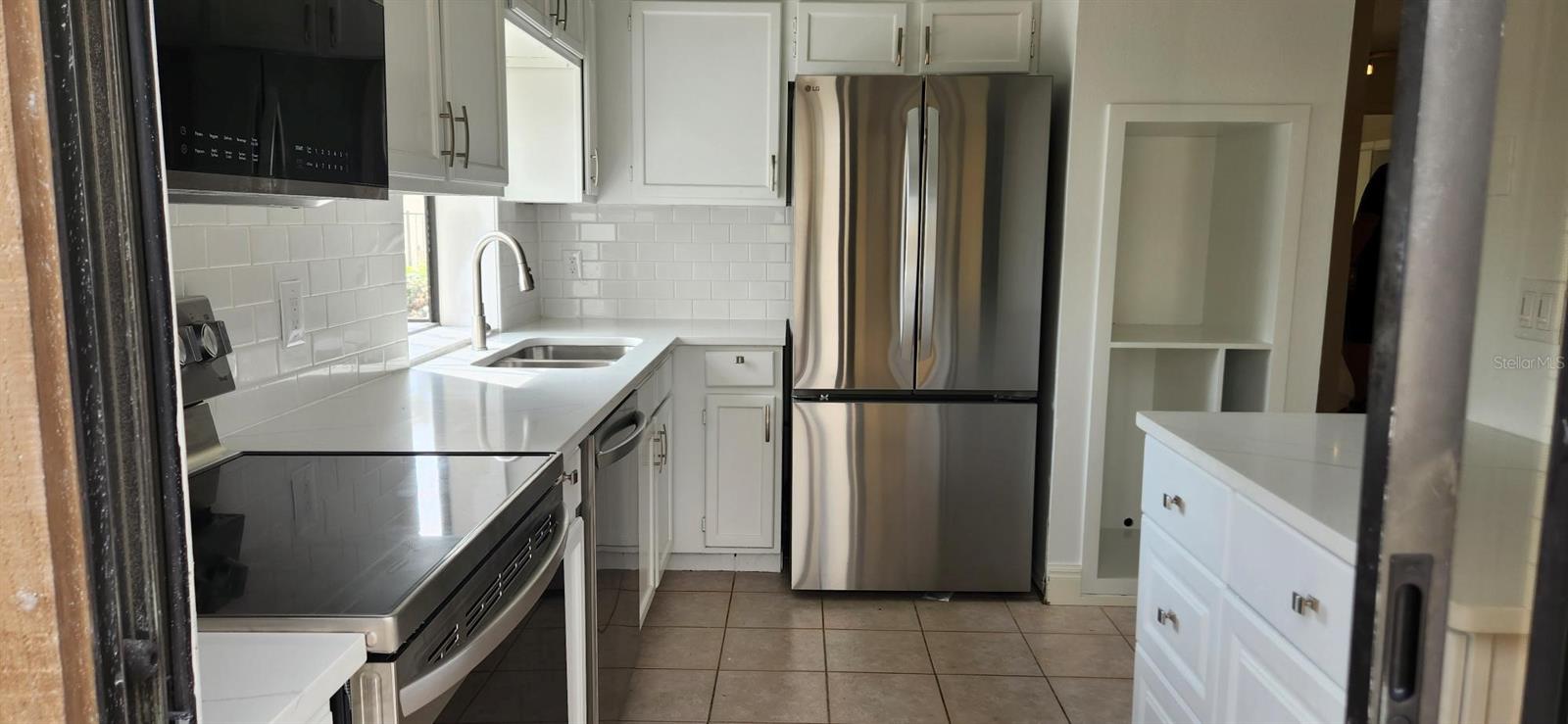 3466 Beekman Place, FL