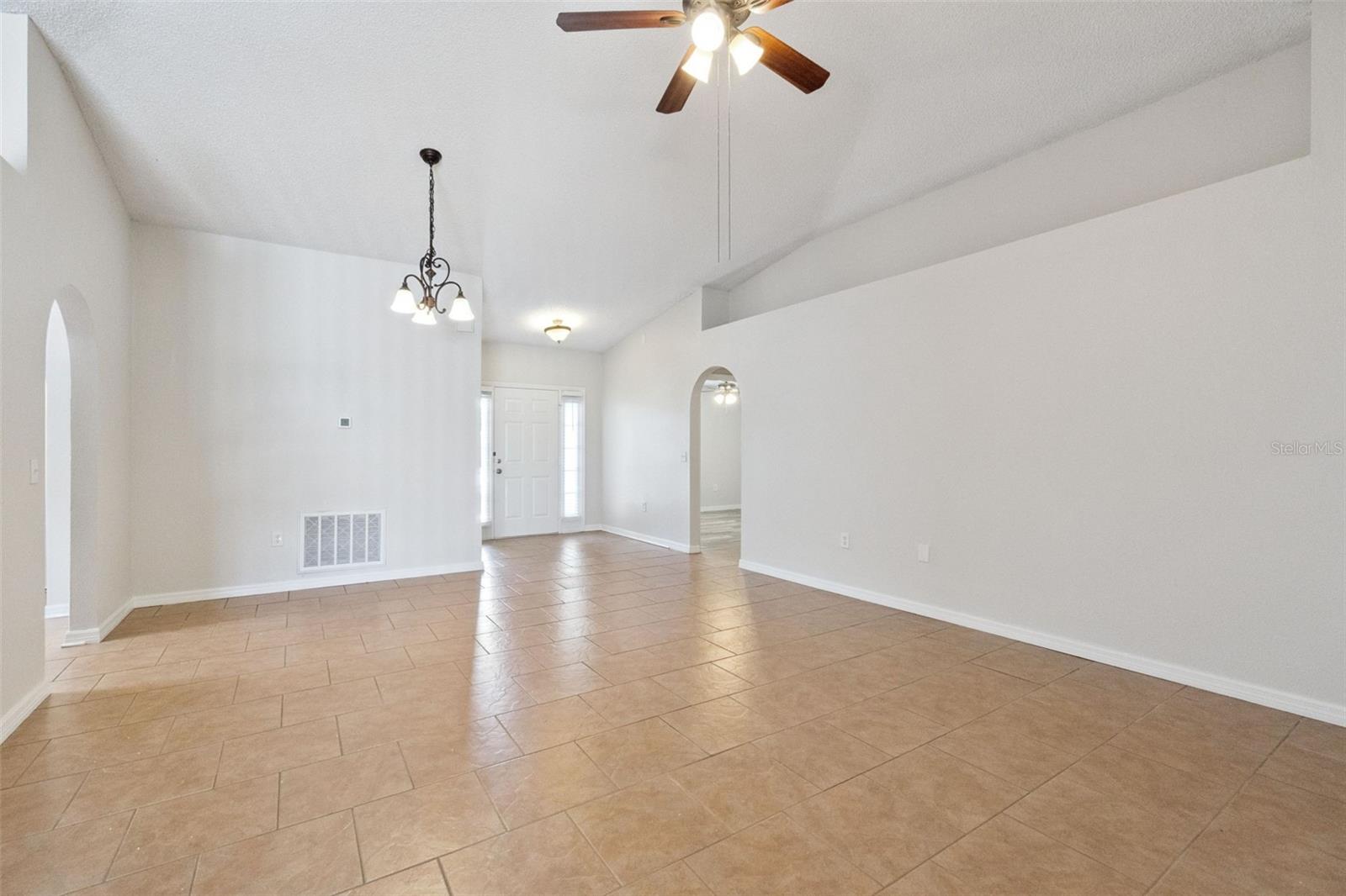 560 Brown Bear Way, FL