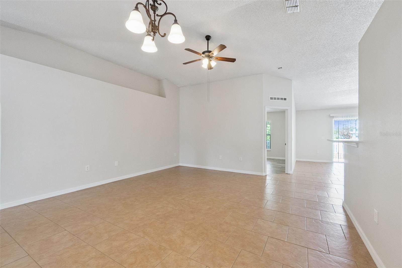 560 Brown Bear Way, FL