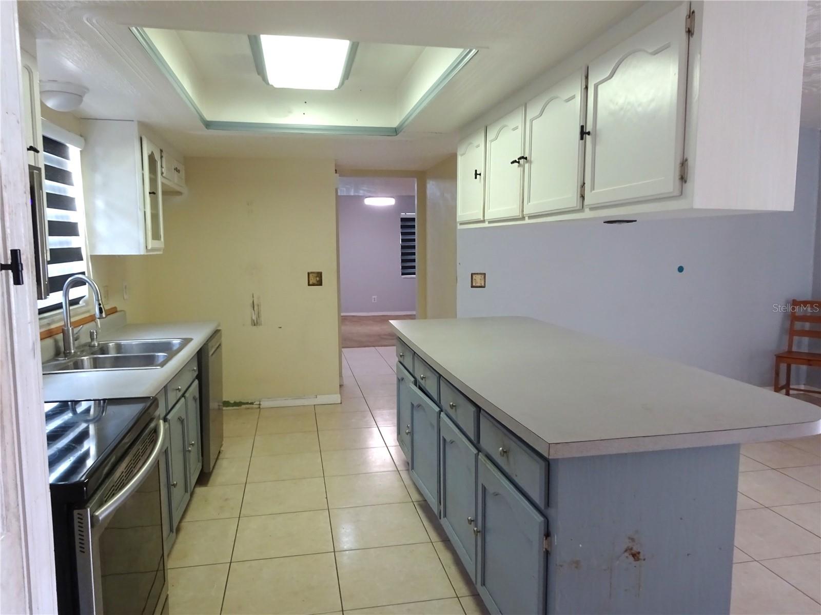 1556 Heather Way, FL