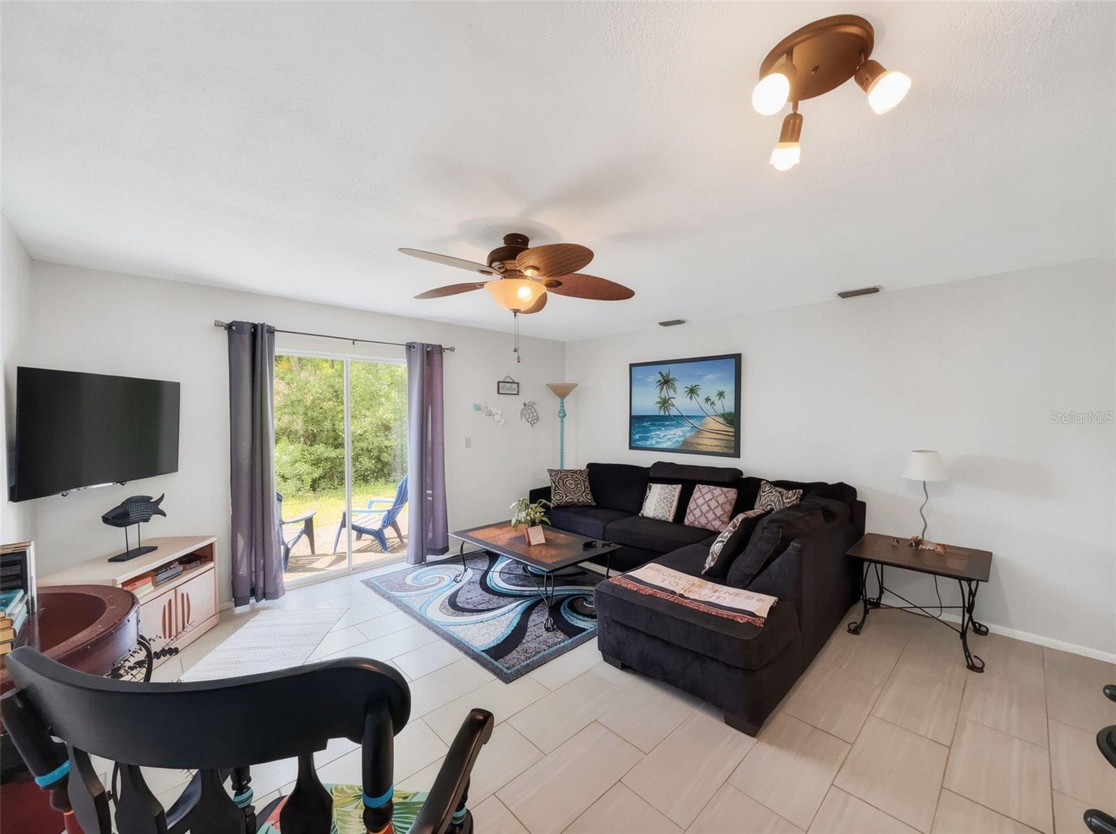 175 Yorktowne Drive, FL
