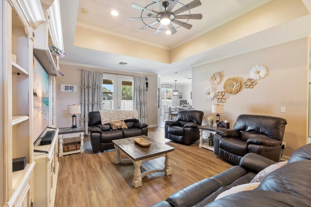 3322 Oak Hill Place, FL