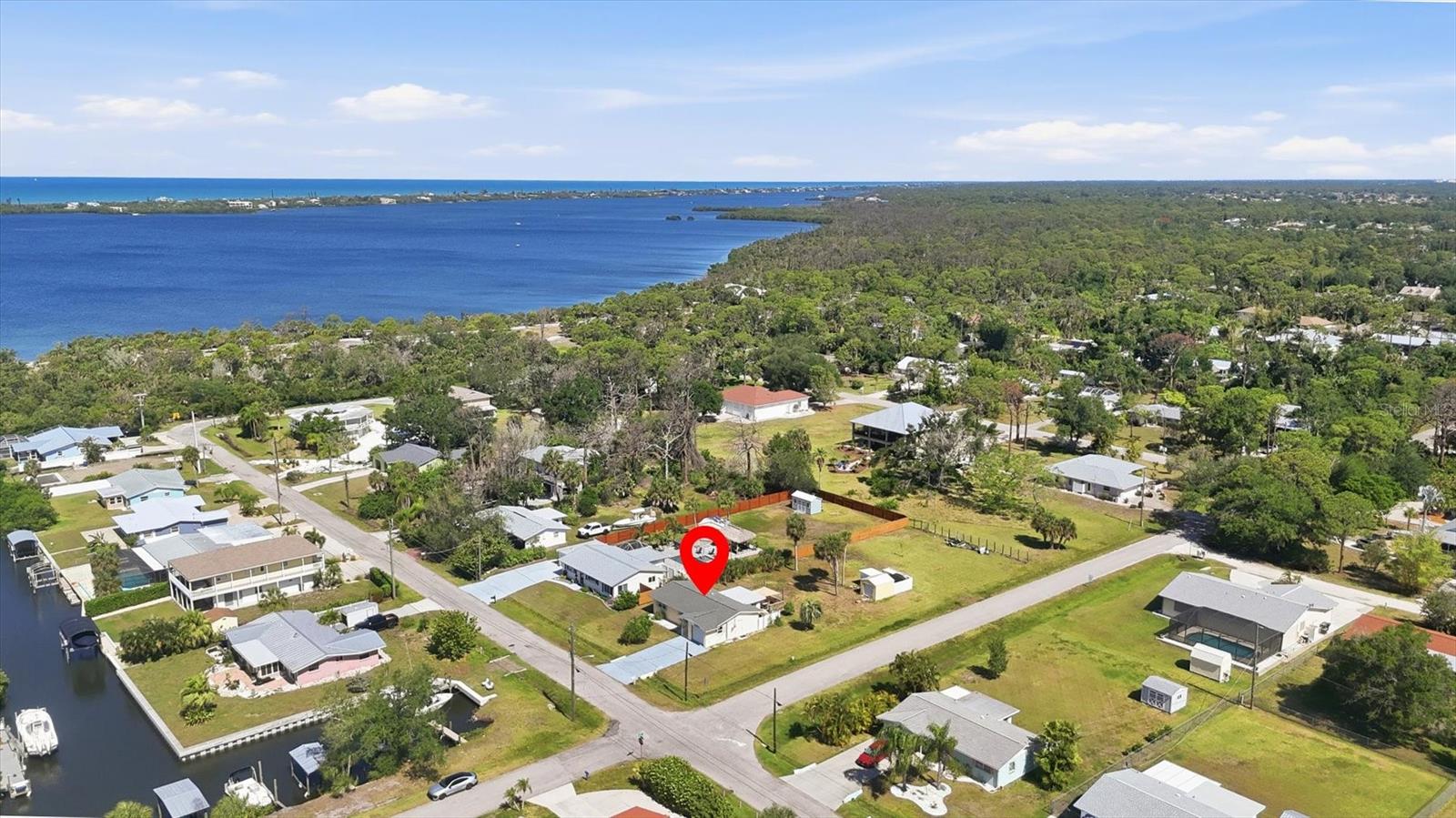 900 Stewart Street, FL