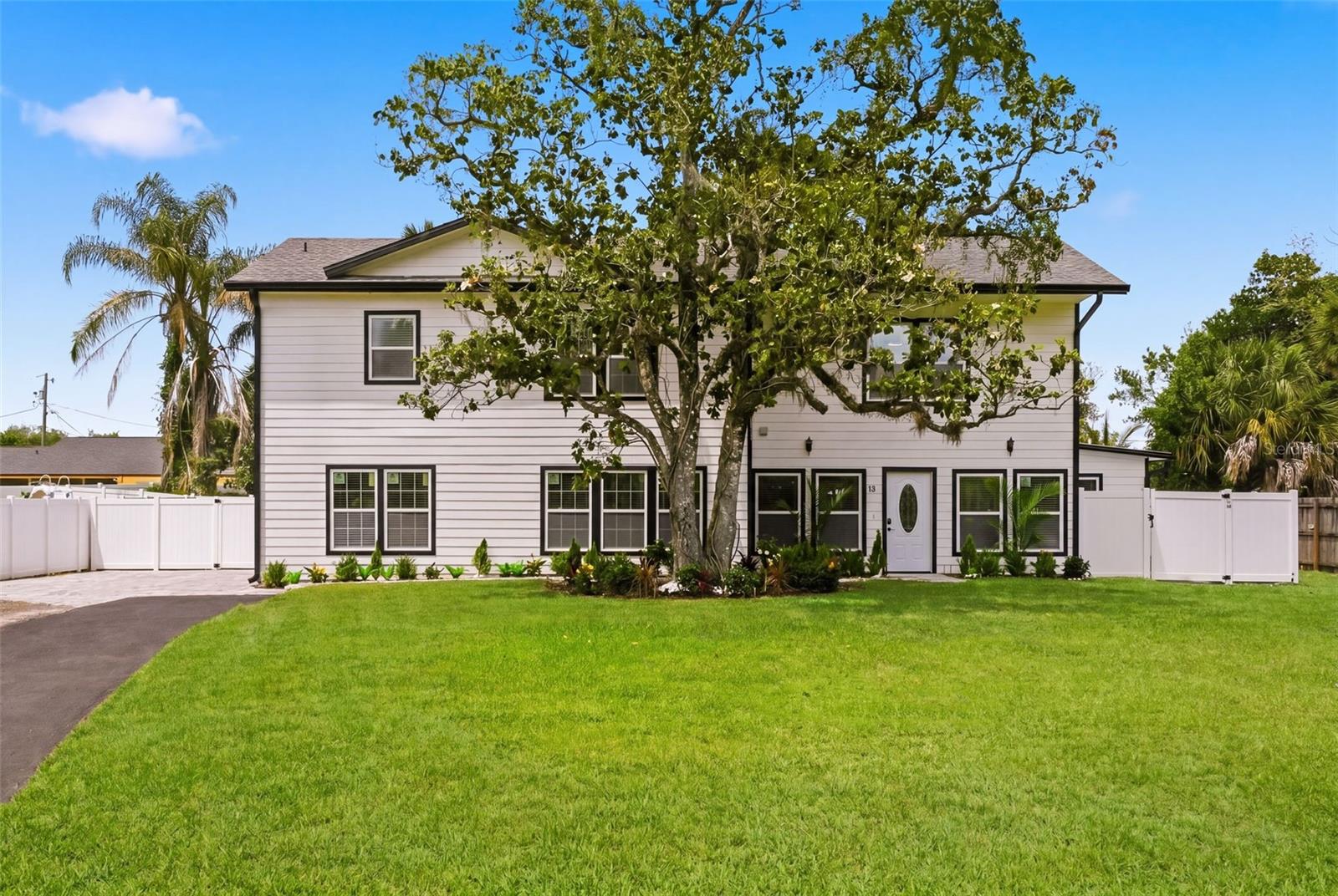 15 Laurel Street, FL