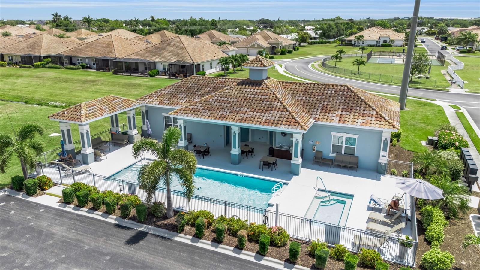 7004 Vista Bella Drive, FL