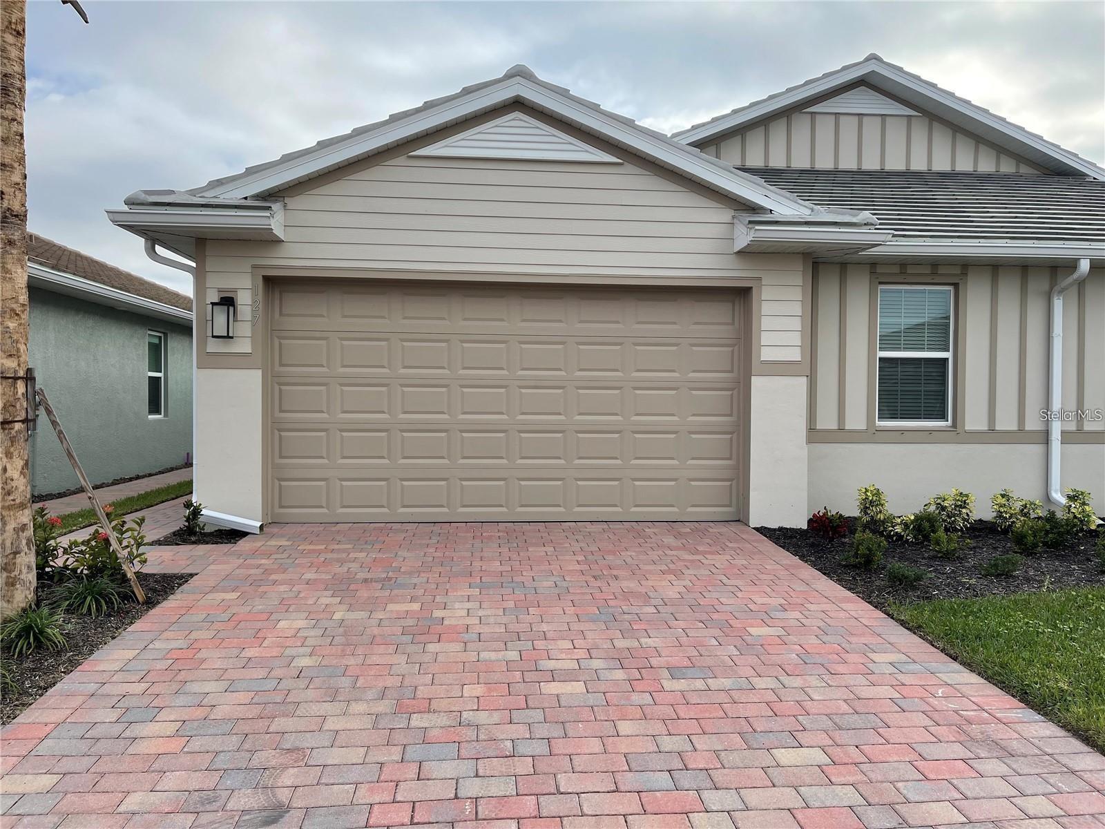 127 Ibiza Loop, FL