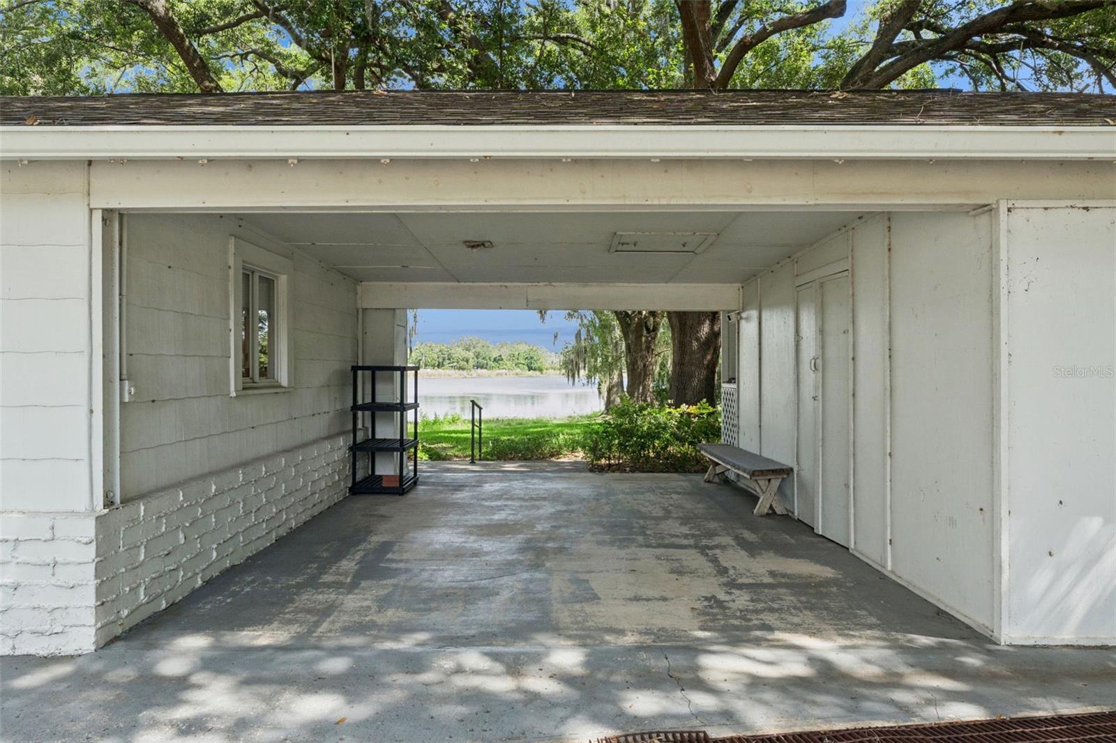 4111 Lake Lockhart Drive, FL
