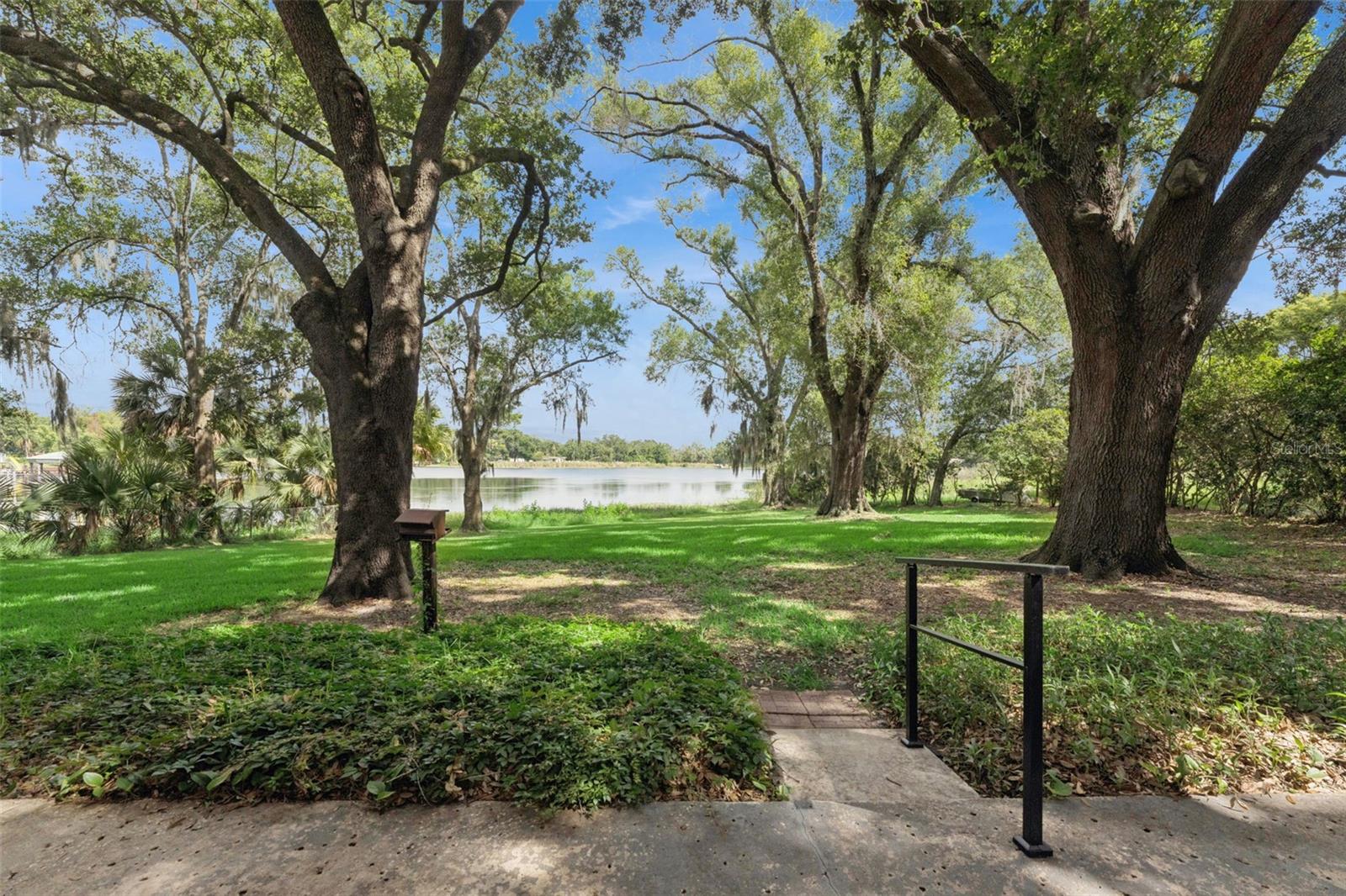4111 Lake Lockhart Drive, FL