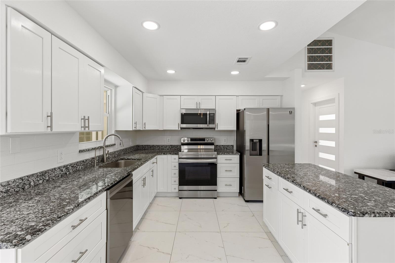 4485 Hansard Avenue, FL