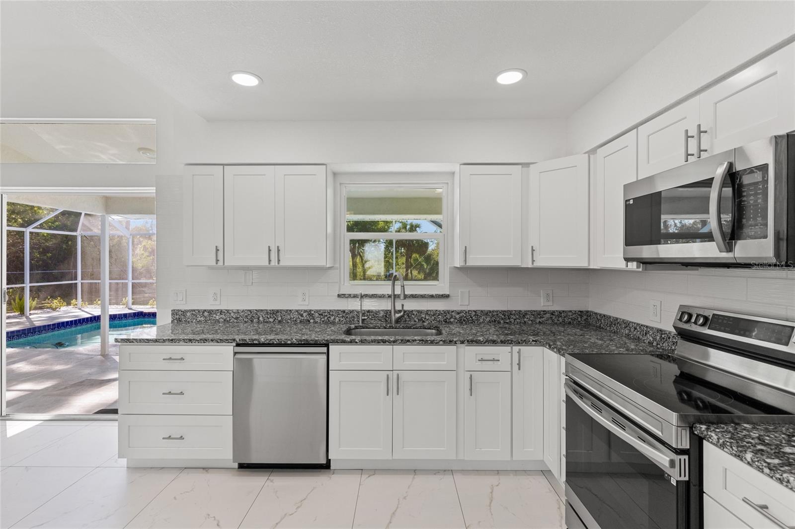 4485 Hansard Avenue, FL
