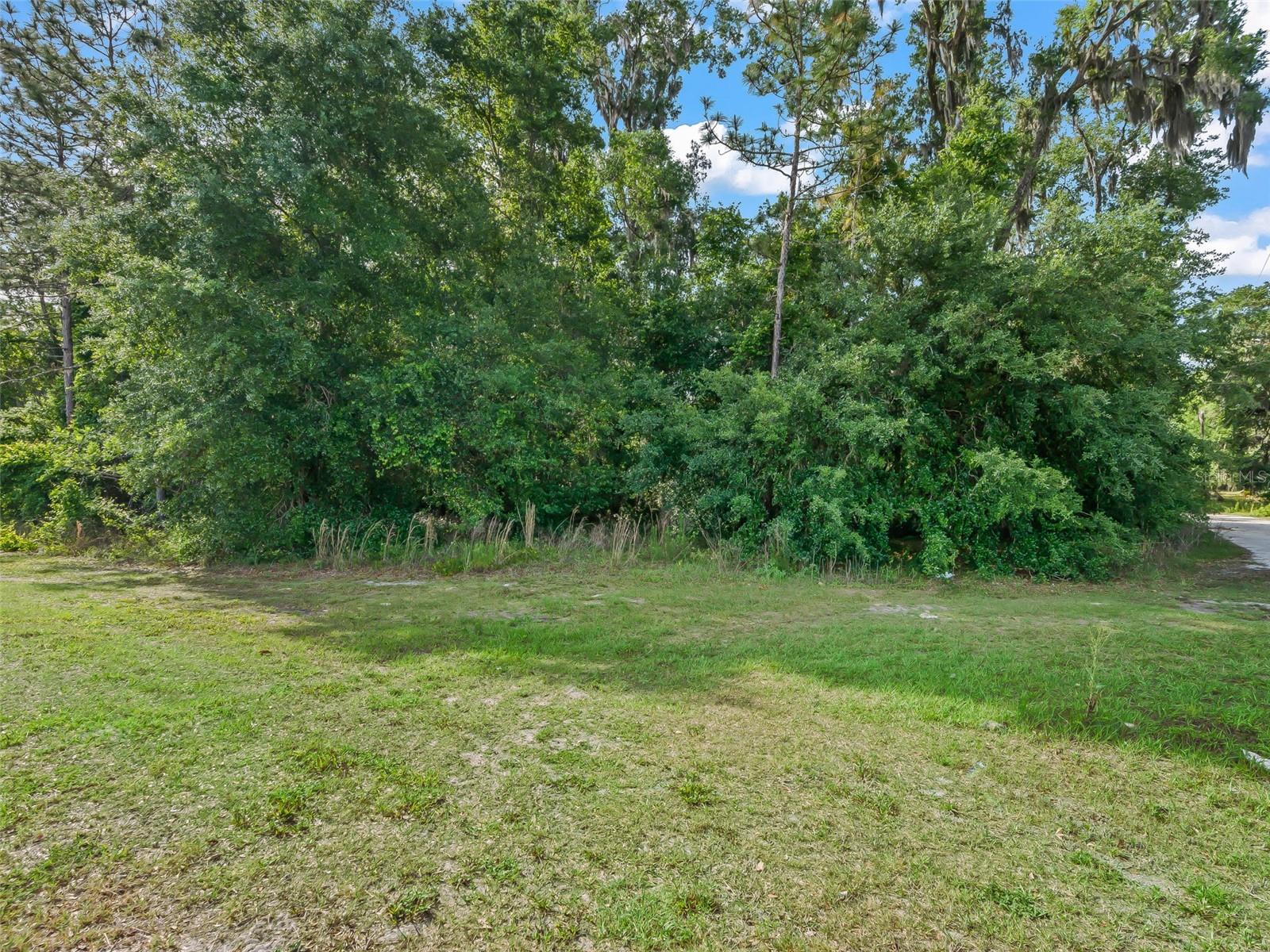 2823 C 48, FL