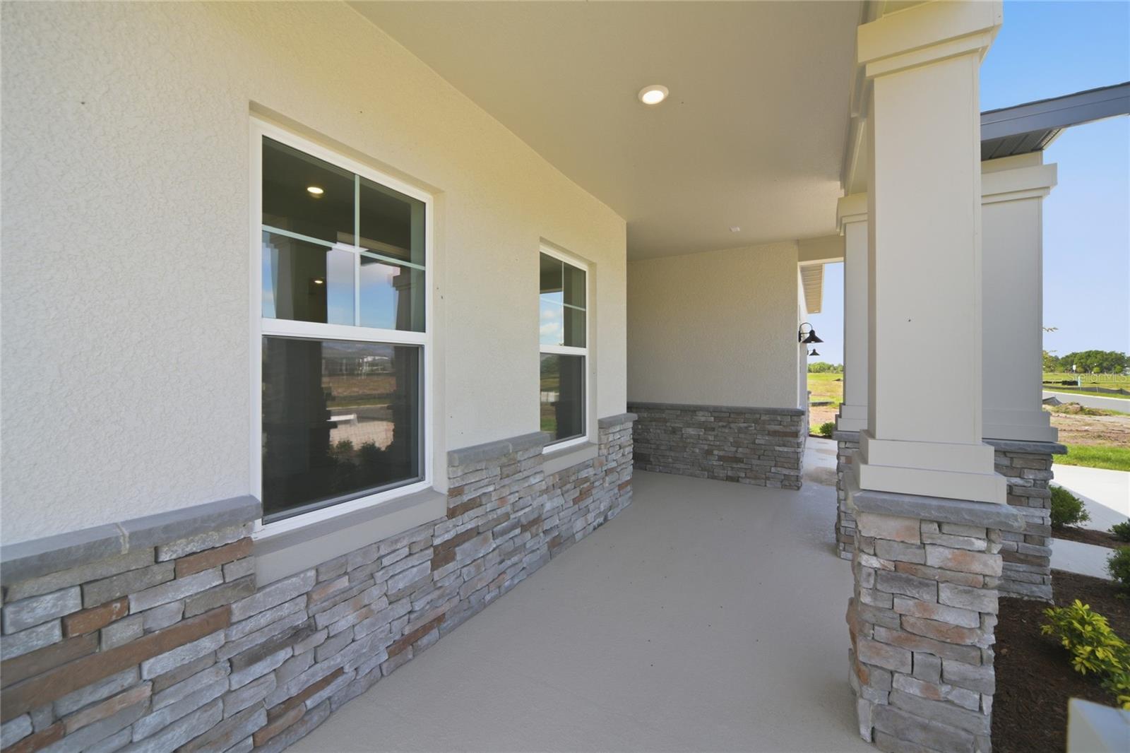 1643 Dragon Head Way, FL