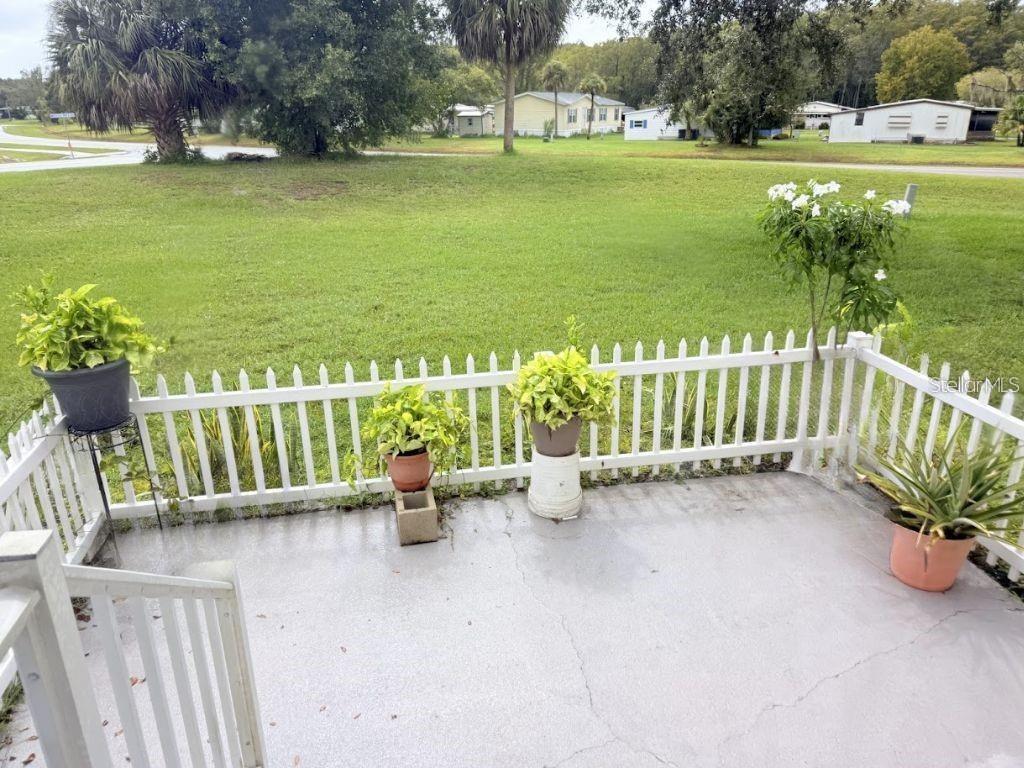 220 Ellsworth Drive, FL