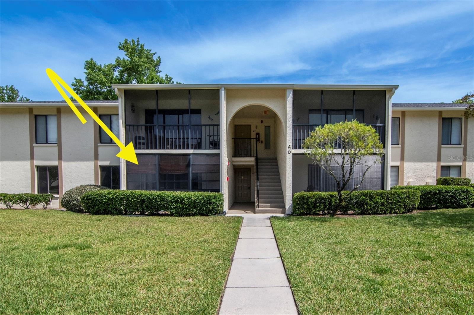 3211 Lake Pine Way, FL