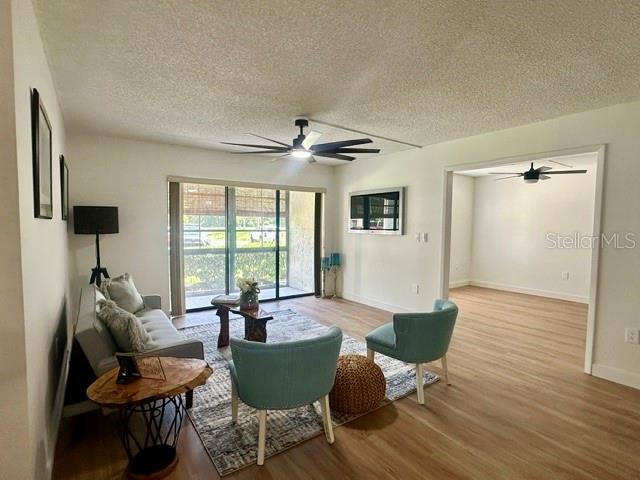 3211 Lake Pine Way, FL