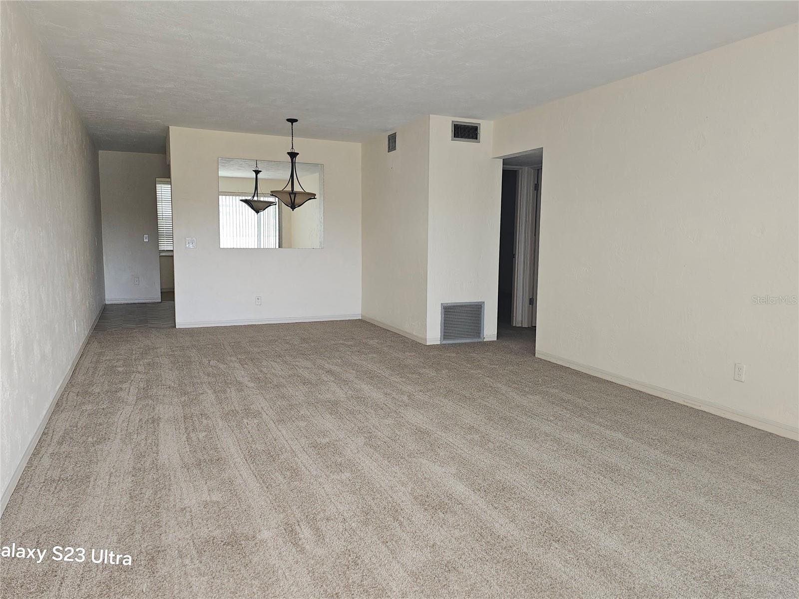 2454 Australia Way, FL