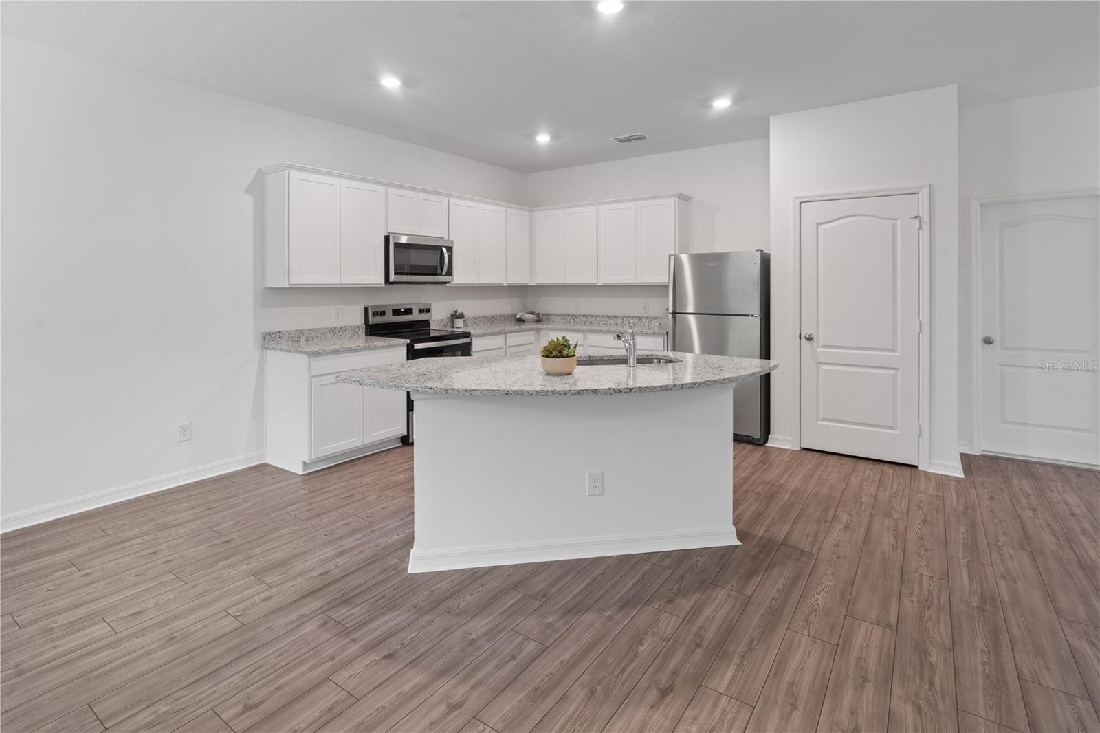 567 Bay Leaf Drive, FL