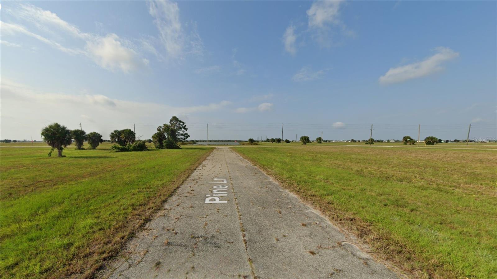 10 Pine Lane, FL