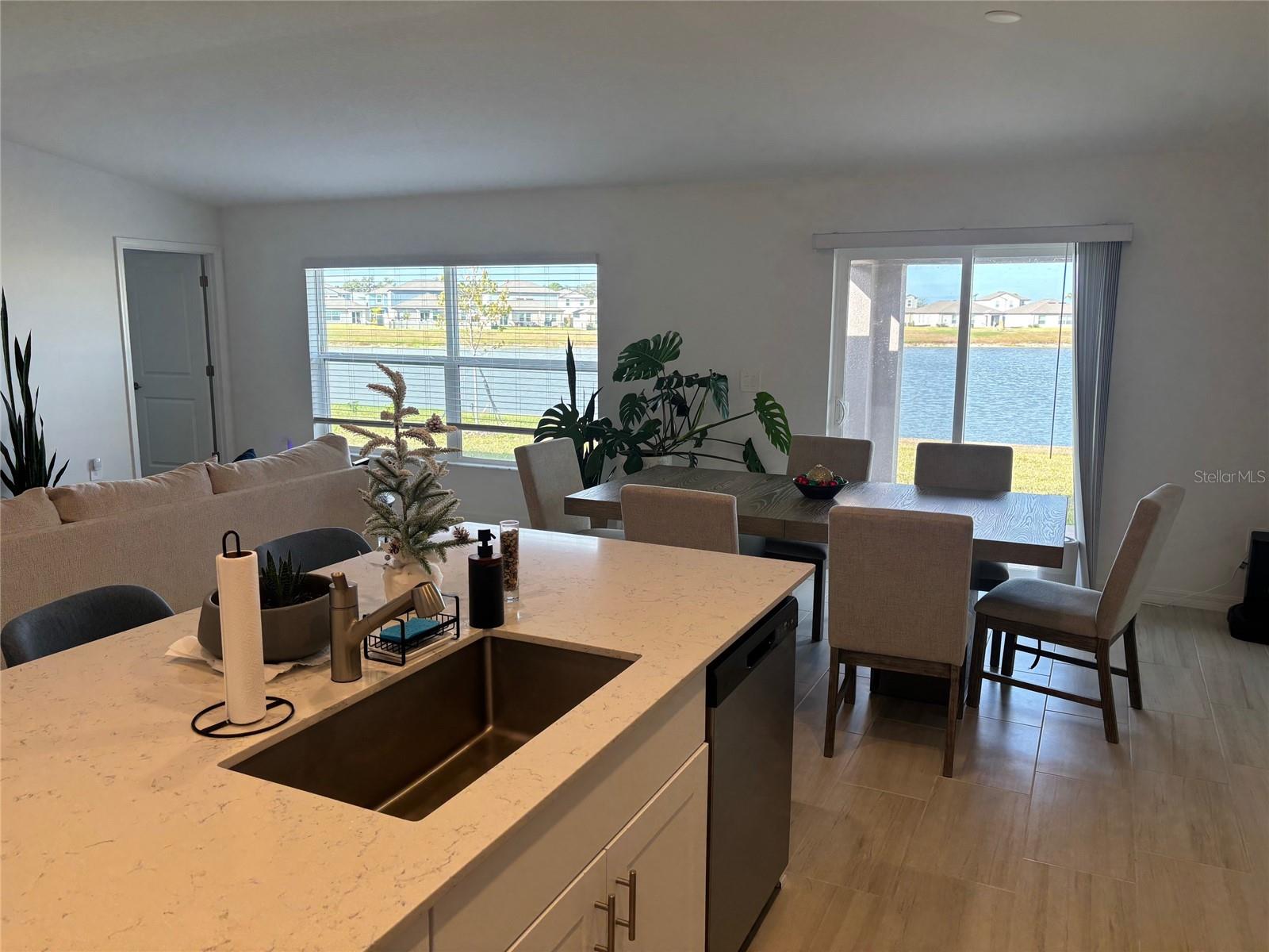 8823 Sunset Park Trail, FL