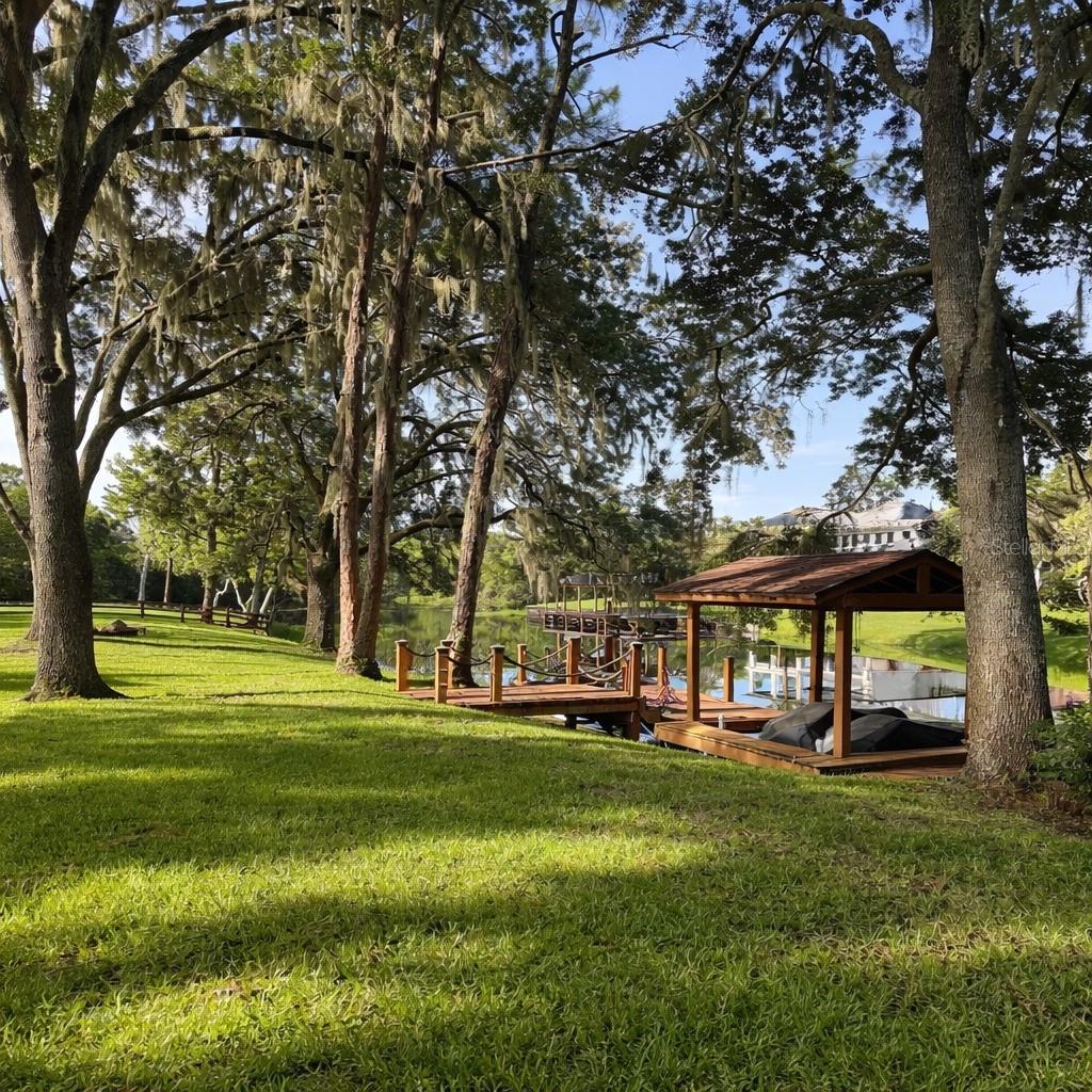 11102 Shady Oak Street, FL