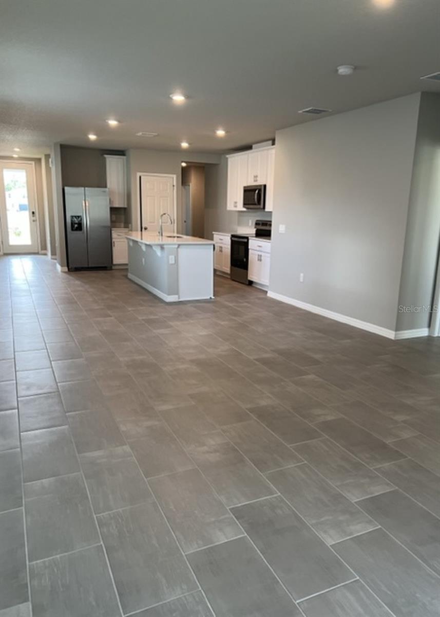 953 Rivers Crossing Street, FL