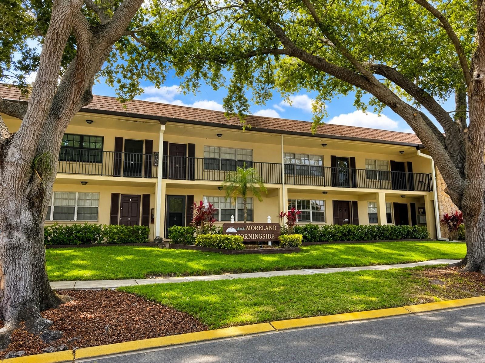 1320 Moreland Drive, FL