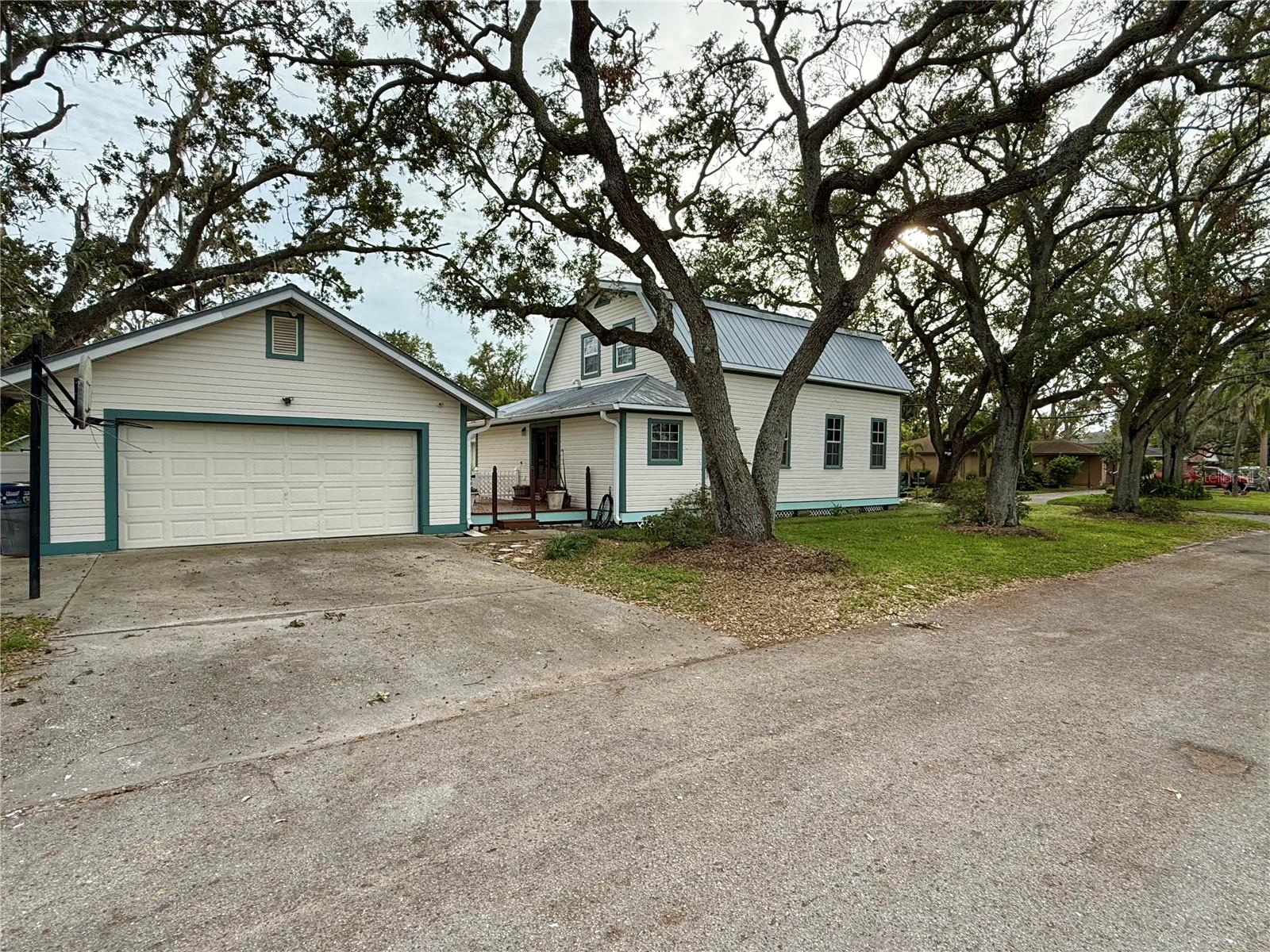 7002 Shamrock Road, FL