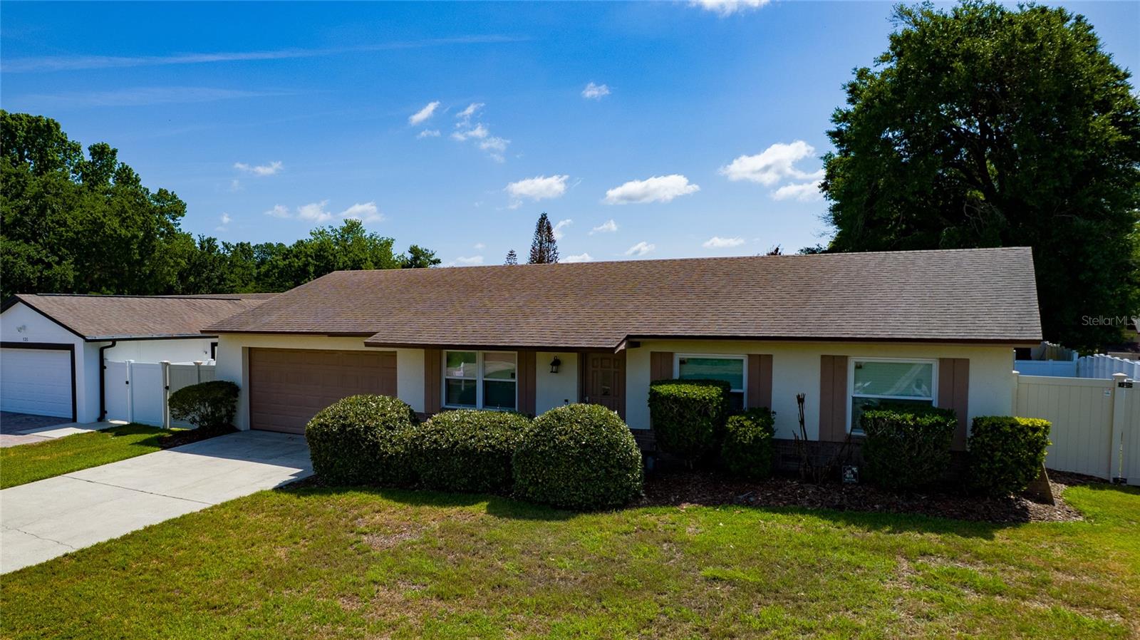 129 Coral Bell Court, FL