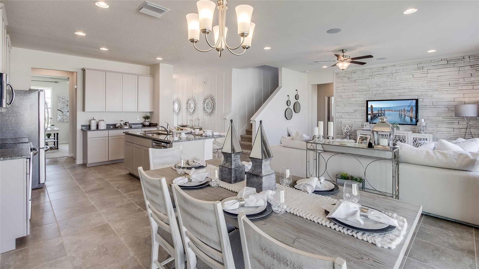 36207 Hillridge Trail, FL