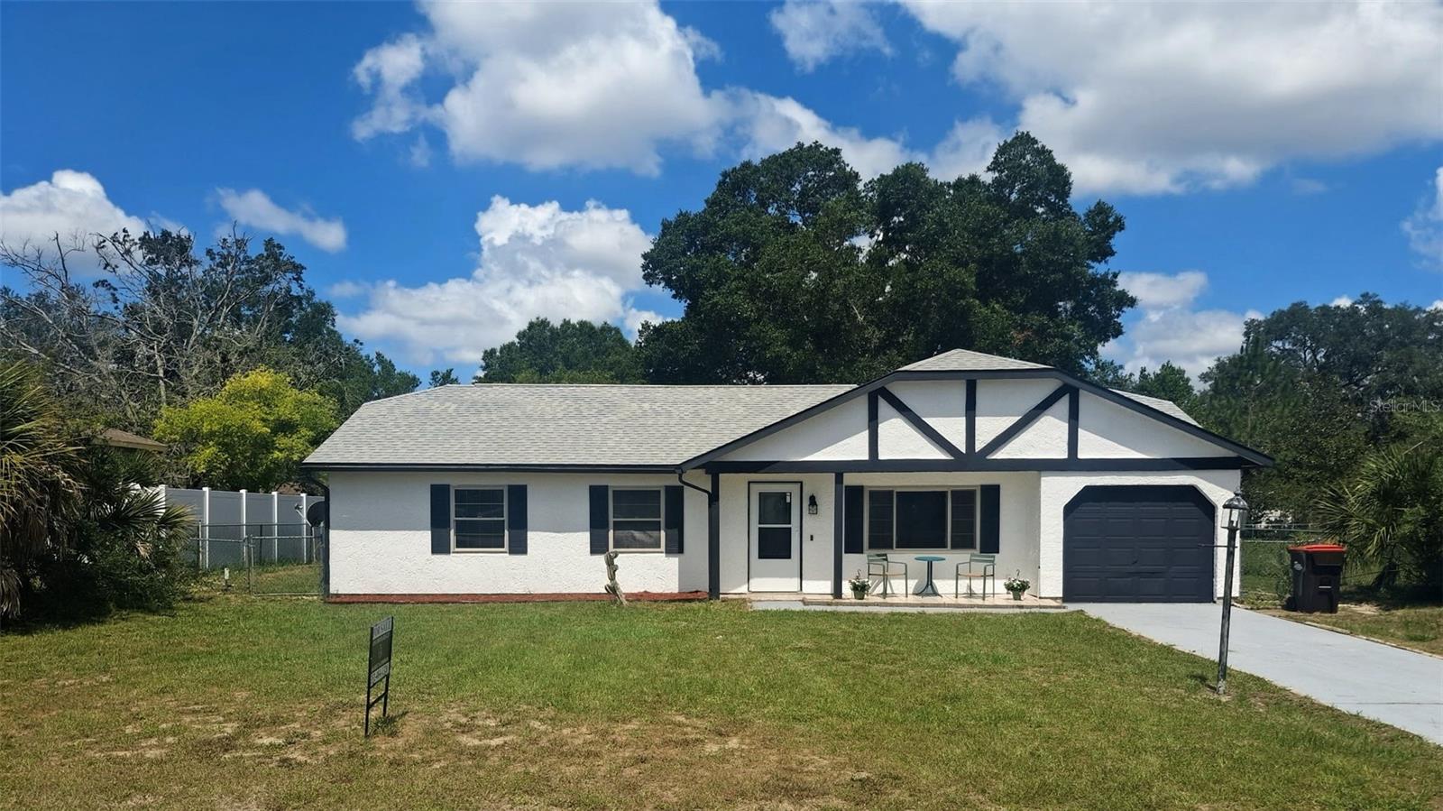 329 Oak Track Drive, FL
